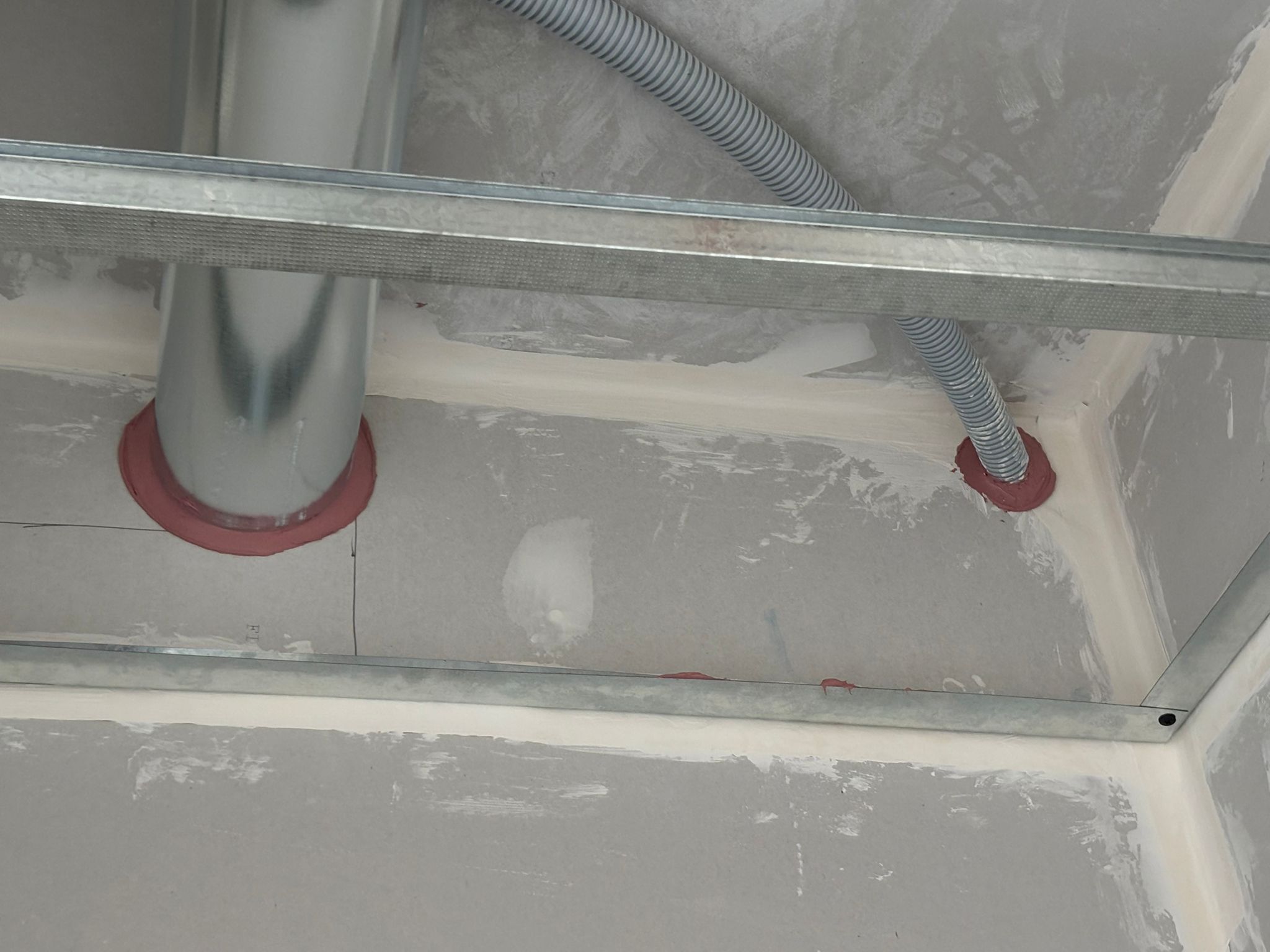 Fire stopping pipe penetration seals